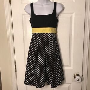 IZBYER Size 1 Beautiful Dress!